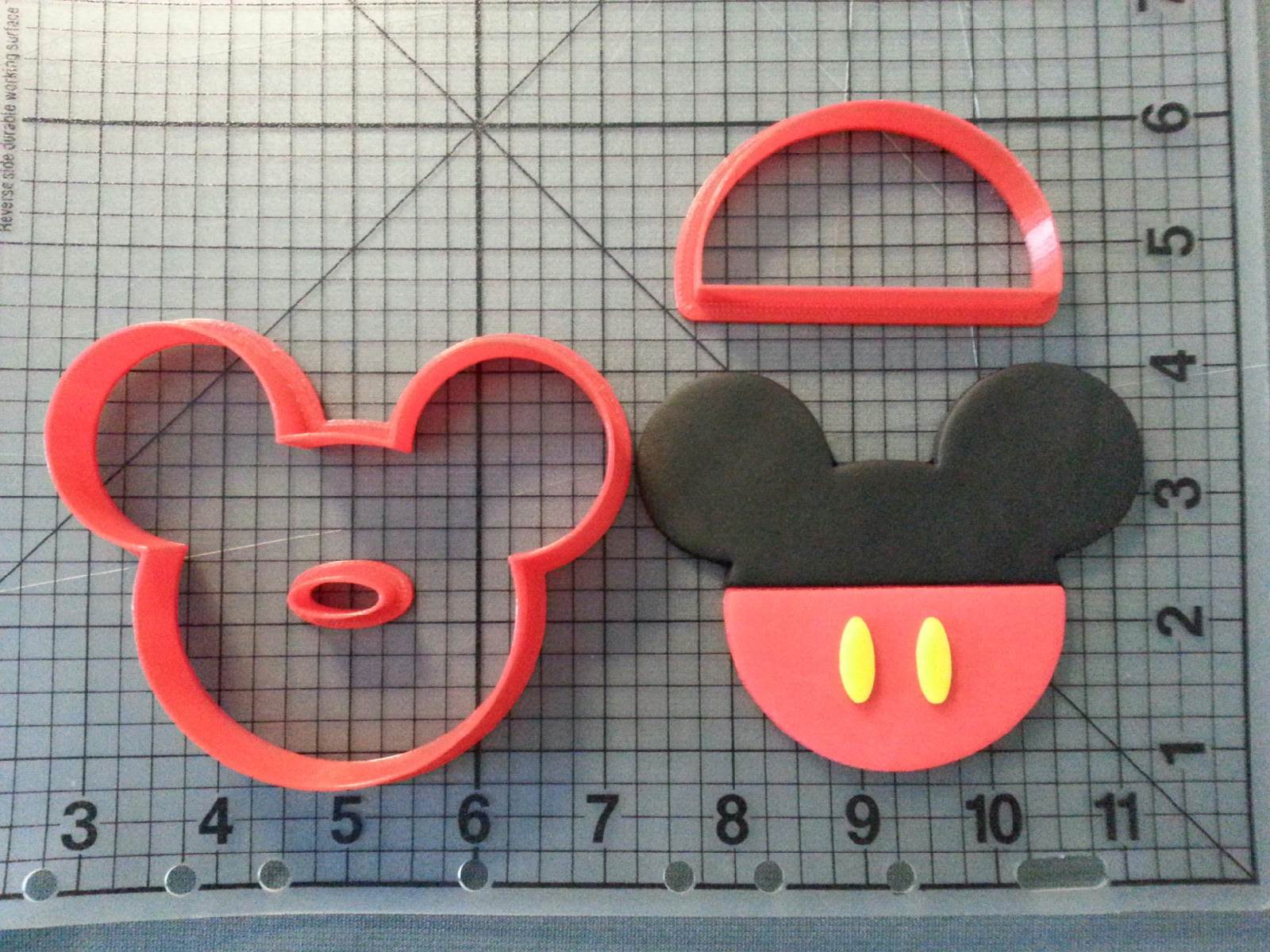 125 - MICKEY MOUSE PANTS COOKIE CUTTER – justbakestore