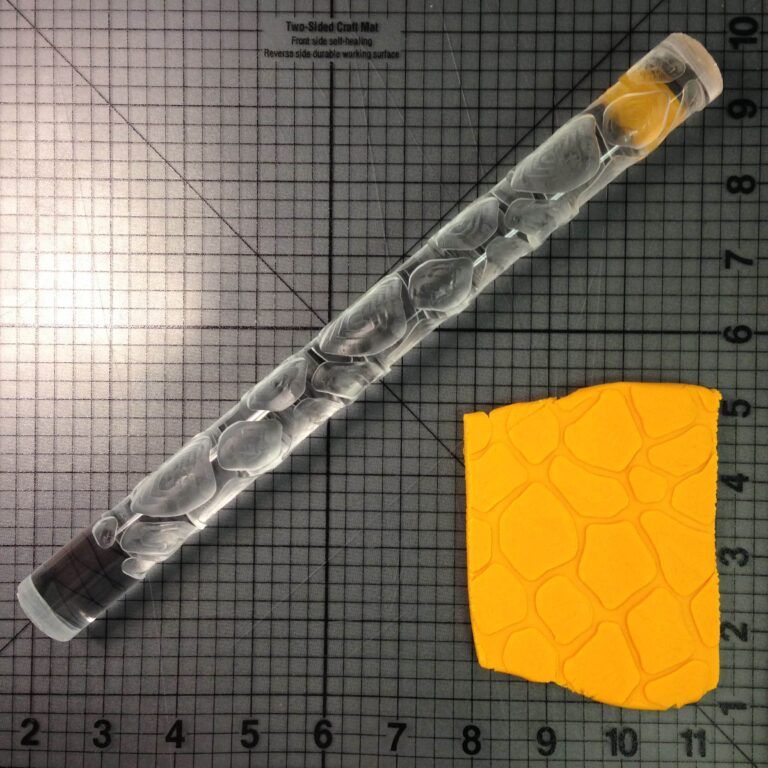 Giraffe Print Rolling Pin (Close)