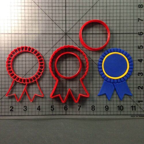 Award Ribbon 102 Cookie Cutter Set