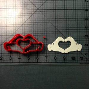 Mickey Heart Hands 102 Cookie Cutter Set