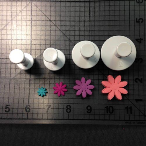 Daisy Plunger Cookie Cutter Set