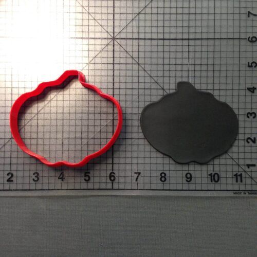 Pumpkin 102 Cookie Cutter
