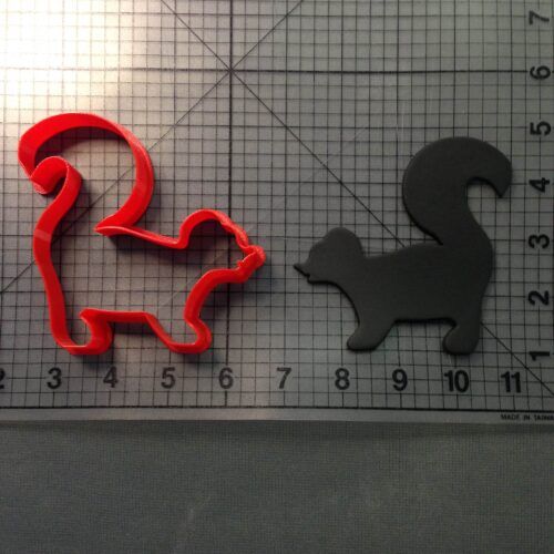 Skunk 100 Cookie Cutter