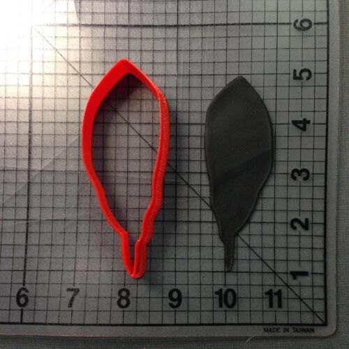 Peacock Feather 100 Cookie Cutter