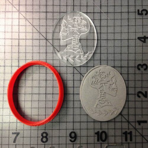 Skull 100 Cookie Cutter and Stamp