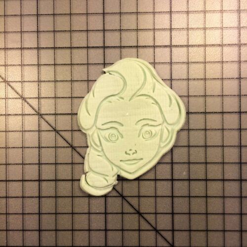 Elsa 100 Cookie Cutter and Stamp (embossed 2)