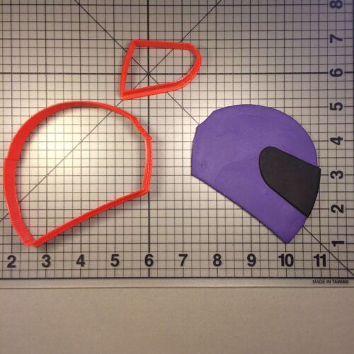 Helmet 100 Cookie Cutter Set