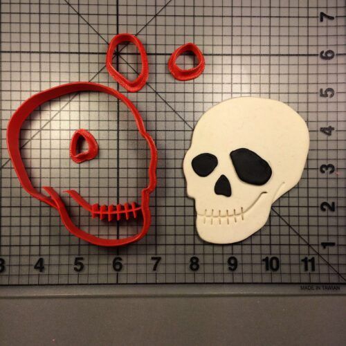 Skull 104 Cookie Cutter Set
