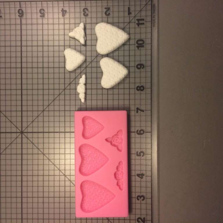 Hearts and Roses 262 Silicone Mold (1)