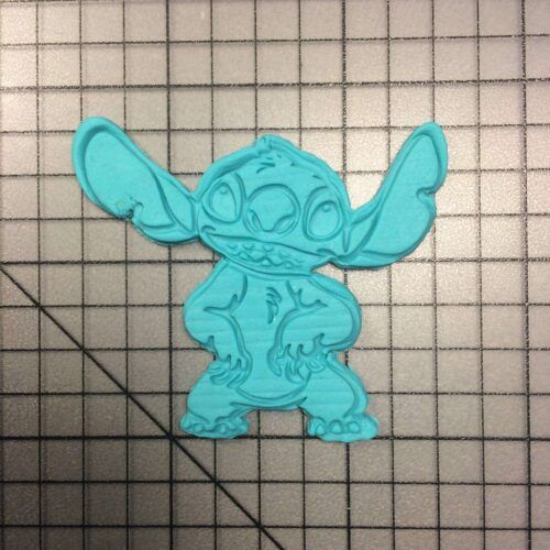 Stitch 101 Cookie Cutter and Stamp (embossed 2)