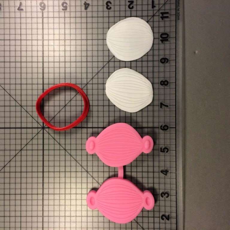 Veiners for Orchid Petal 136 Cutter and Silicone Mold Set (1)