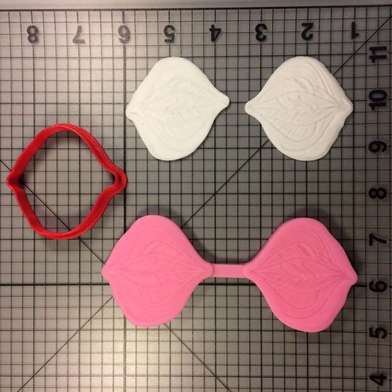 Veiners for Trillium Leaf 174 Cutter and Silicone Mold Set (1)