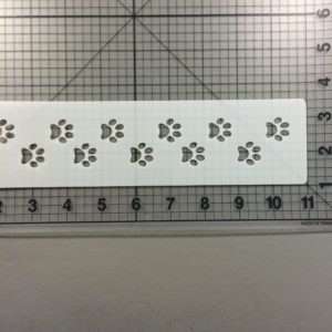 Paw Prints Stencil Strip 100 (1)