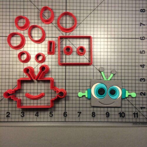 Robot 100 Head Cookie Cutter Set