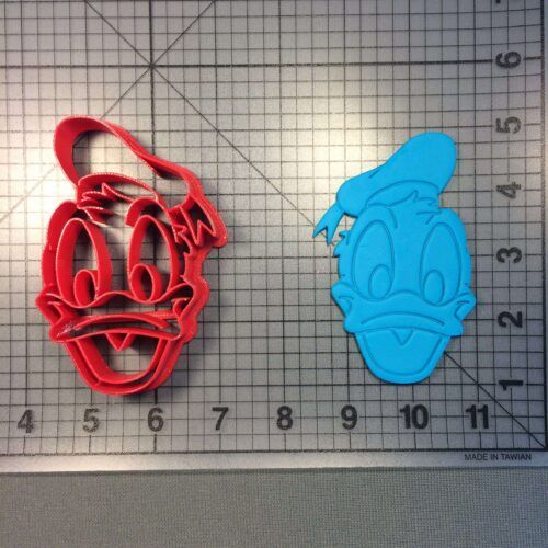 Donald Duck 101 Cookie Cutter