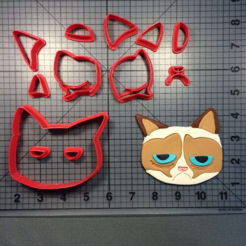 Grumpy Cat 100 Cookie Cutter Set