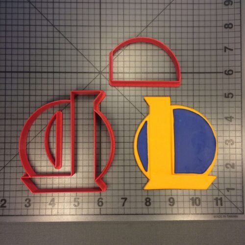 LOL Logo 100 Cookie Cutter Set