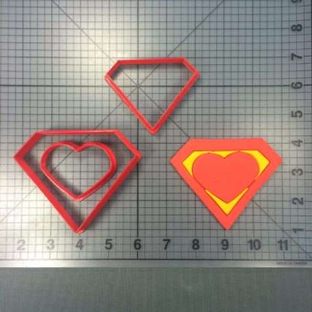 Superman Heart 100 Cookie Cutter Set (Super Hero 148 Cookie Cutter Set)