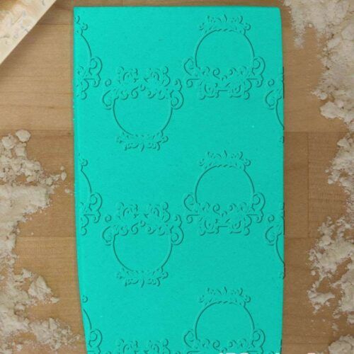 Flourish Circle Frame 765-136