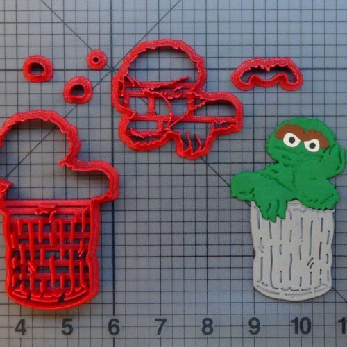 Sesame Street - Oscar The Grouch 266-629 Cookie Cutter Set