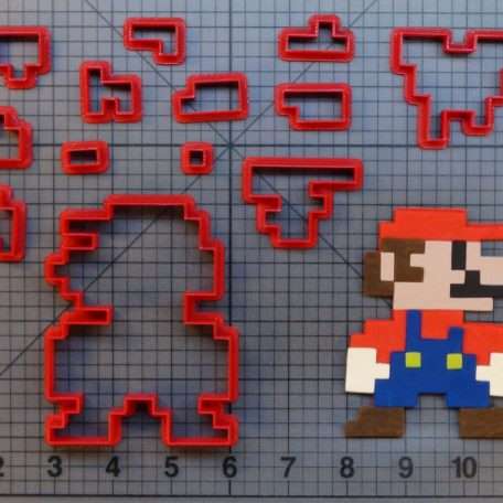 Super Mario - 8 Bit Mario 266-B191 Cookie Cutter Set