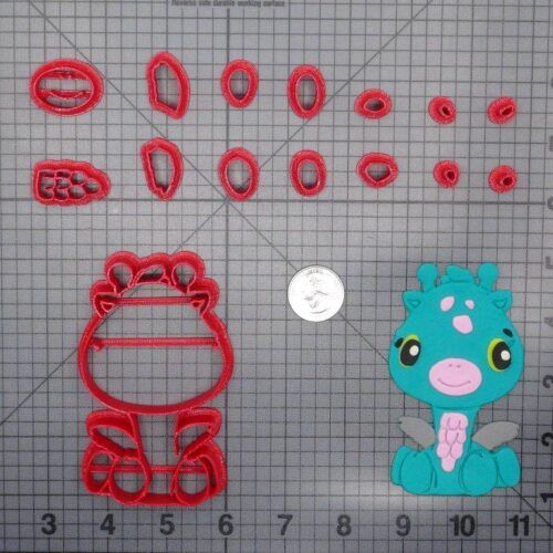 Hatchimals - Girreo Giraffe Body 266-E631 Cookie Cutter Set