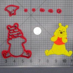 Winnie the Pooh Sitting Body 266-E028 Cookie Cutter Set