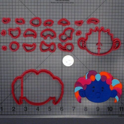 Super Monsters - Zoe Walker Head 266-E715 Cookie Cutter Set