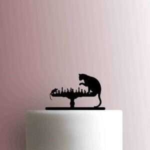 Cat and Mouse Playing Chess 225-B723 Cake Topper